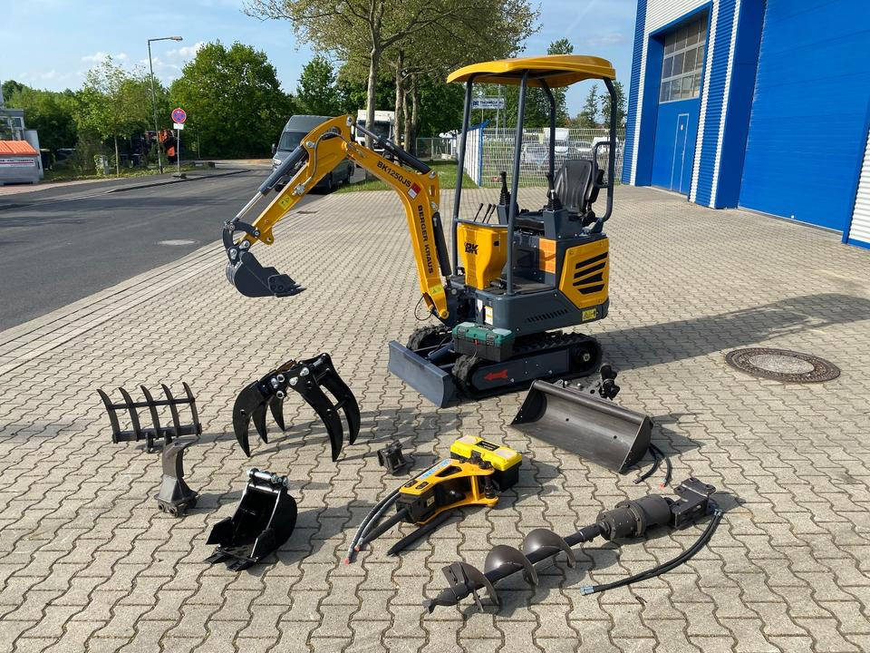 Minibagger BK1250JS + Zubehör *INKL.19% MWST*KUBOTA*BERGER KRAUS*JOYSTICK*SOFORT!* - Mini escavadeira: foto 2 Minibagger BK1250JS + Zubehör *INKL.19% MWST*KUBOTA*BERGER KRAUS*JOYSTICK*SOFORT!* - Mini escavadeira: foto 2