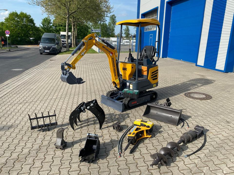 Minibagger BK1250JS + Zubehör *INKL.19% MWST*KUBOTA*BERGER KRAUS*JOYSTICK*SOFORT!* - Mini escavadeira: foto 1 Minibagger BK1250JS + Zubehör *INKL.19% MWST*KUBOTA*BERGER KRAUS*JOYSTICK*SOFORT!* - Mini escavadeira: foto 1