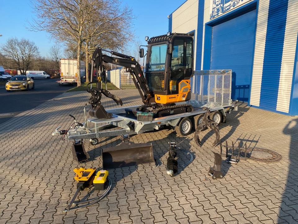 Minibagger BK2000NKSR + Tieflader + Zubehör *INKL.19% MWST*BERGER KRAUS*KUBOTA* KLIMA*SCHWENKARM*VERSTELLFAHRWERK* - Mini escavadeira, Reboque: foto 1 Minibagger BK2000NKSR + Tieflader + Zubehör *INKL.19% MWST*BERGER KRAUS*KUBOTA* KLIMA*SCHWENKARM*VERSTELLFAHRWERK* - Mini escavadeira, Reboque: foto 1
