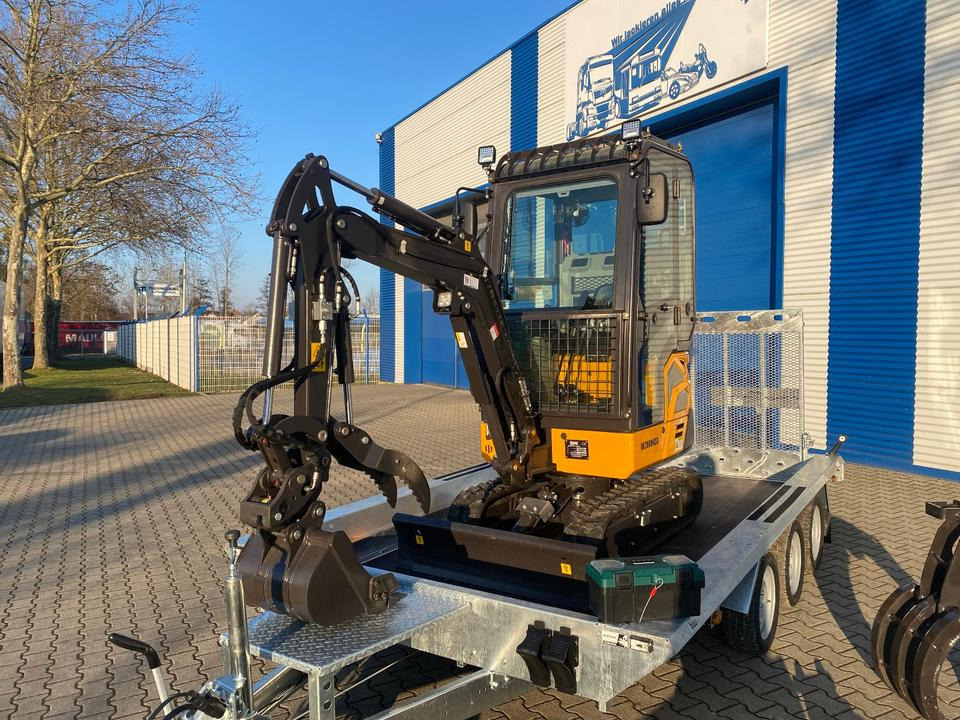 Minibagger BK2000NKSR + Tieflader + Zubehör *INKL.19% MWST*BERGER KRAUS*KUBOTA* KLIMA*SCHWENKARM*VERSTELLFAHRWERK* - Mini escavadeira, Reboque: foto 5 Minibagger BK2000NKSR + Tieflader + Zubehör *INKL.19% MWST*BERGER KRAUS*KUBOTA* KLIMA*SCHWENKARM*VERSTELLFAHRWERK* - Mini escavadeira, Reboque: foto 5