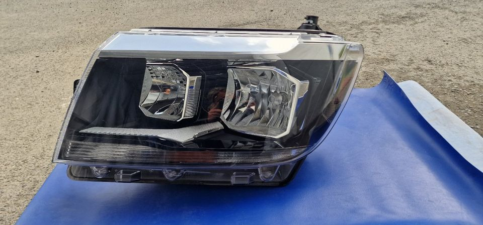 VW Crafter/ MAN TGE Halogen Scheinwerfer Links 7C1.941.005 - Farol dianteira de Caminhão: foto 1 VW Crafter/ MAN TGE Halogen Scheinwerfer Links 7C1.941.005 - Farol dianteira de Caminhão: foto 1