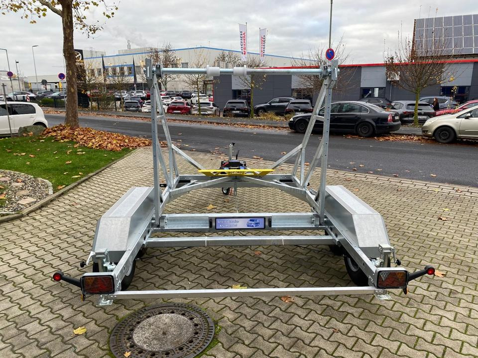 Vermietung / Kabelanhänger 3500KG E-Winde / Nutzlast 2825KG / Kabeltrommel-Anhänger / Glasfaser/ 3 Tage - Reboque para bobinas: foto 4 Vermietung / Kabelanhänger 3500KG E-Winde / Nutzlast 2825KG / Kabeltrommel-Anhänger / Glasfaser/ 3 Tage - Reboque para bobinas: foto 4