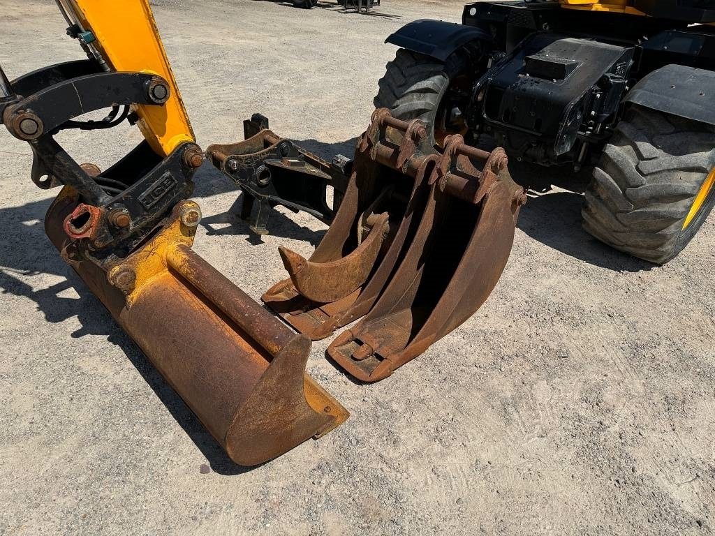 Escavadeira de rodas JCB HD 110 WT Hydradig: foto 8