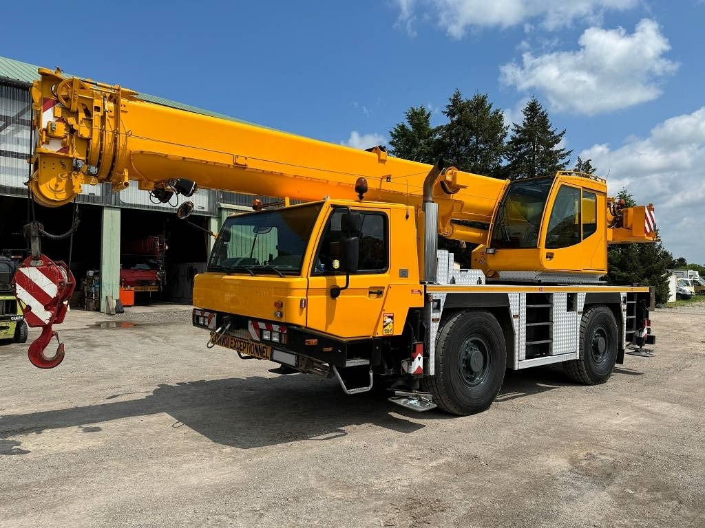 Tadano Faun ATF 40G-2 - Guindaste móvel: foto 2 Tadano Faun ATF 40G-2 - Guindaste móvel: foto 2