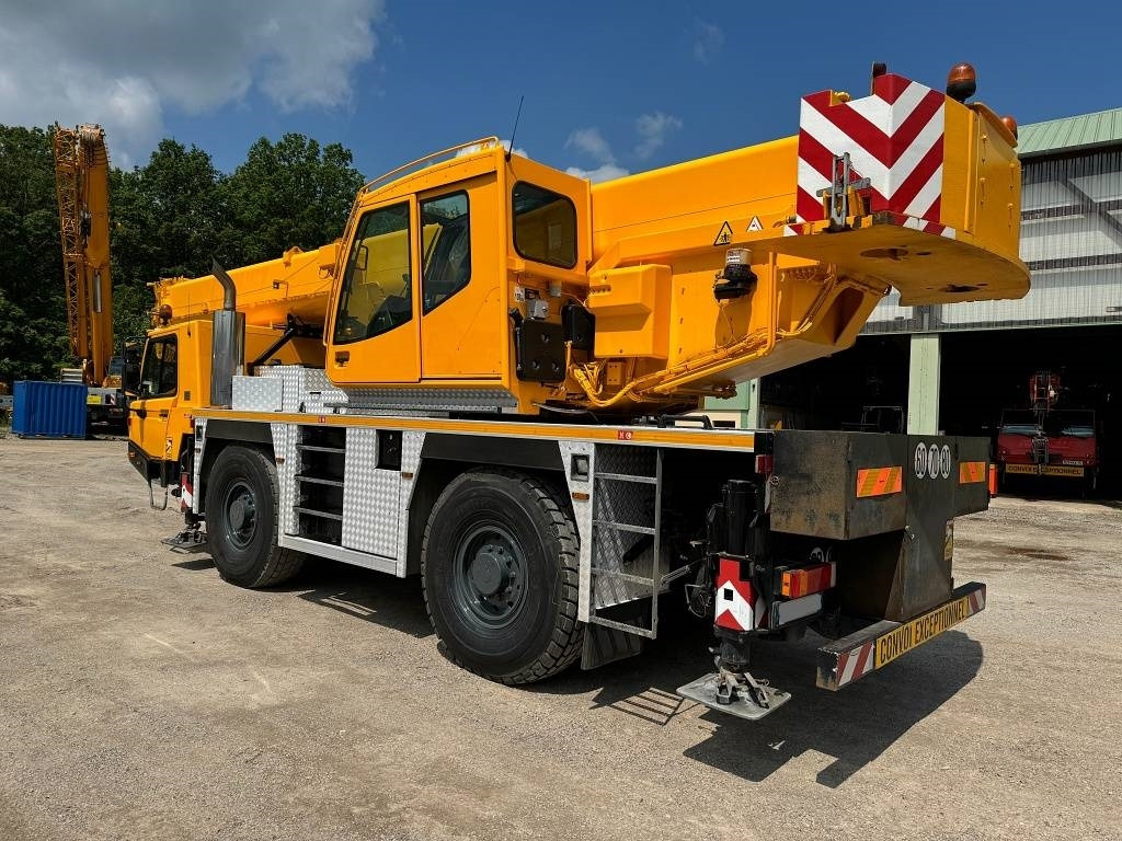 Tadano Faun ATF 40G-2 - Guindaste móvel: foto 4 Tadano Faun ATF 40G-2 - Guindaste móvel: foto 4