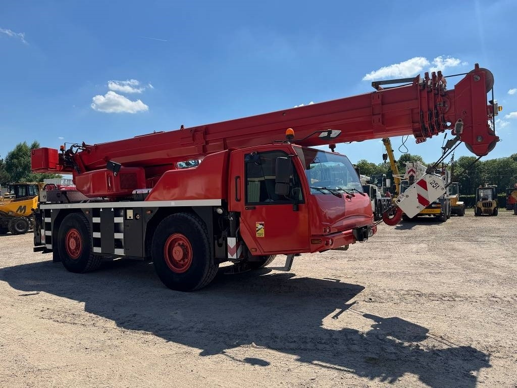 Terex Demag AC 40-2 L - Guindaste móvel: foto 2 Terex Demag AC 40-2 L - Guindaste móvel: foto 2