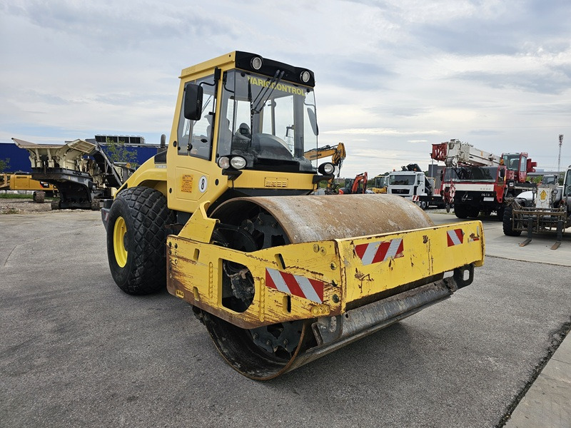 BOMAG BW213DH-4 BVC - Compactador: foto 5 BOMAG BW213DH-4 BVC - Compactador: foto 5
