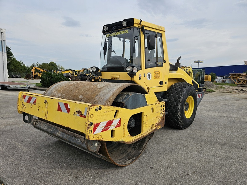 Locação de BOMAG BW213DH-4 BVC BOMAG BW213DH-4 BVC: foto 6