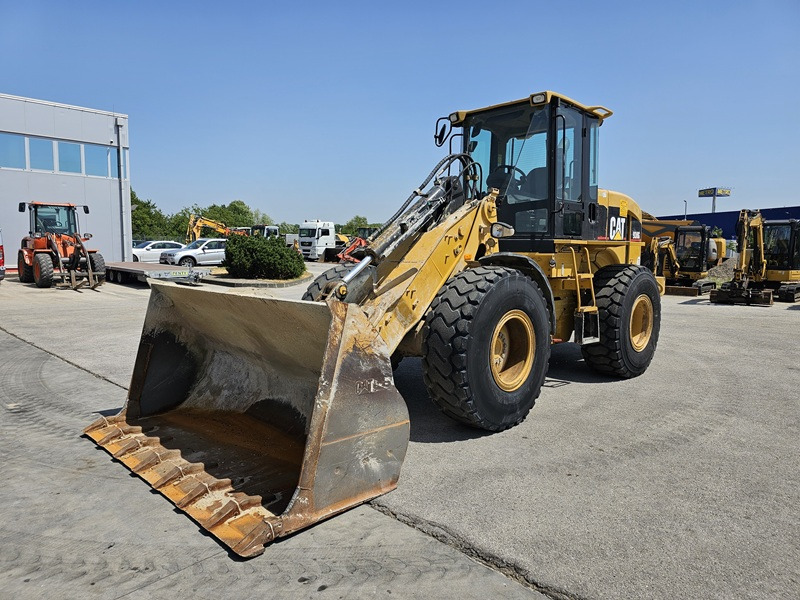 CATERPILLAR 930G - Carregadeira de rodas: foto 1 CATERPILLAR 930G - Carregadeira de rodas: foto 1