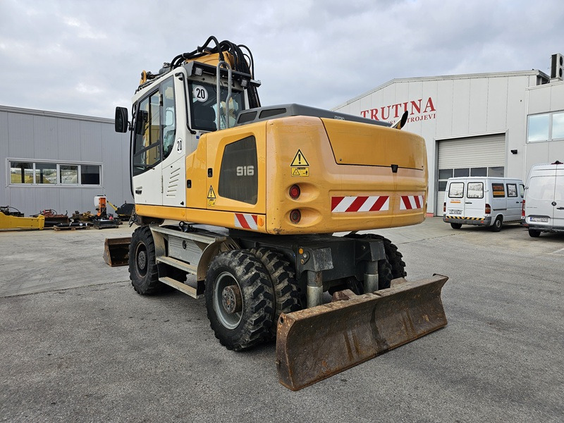 LIEBHERR A916 - Escavadeira de rodas: foto 2 LIEBHERR A916 - Escavadeira de rodas: foto 2