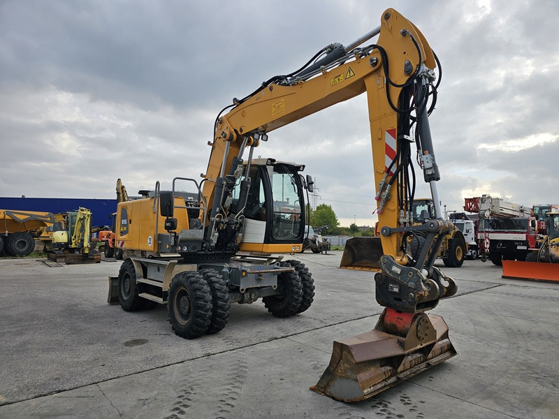 LIEBHERR A916 - Escavadeira de rodas: foto 5 LIEBHERR A916 - Escavadeira de rodas: foto 5