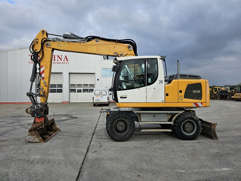 LIEBHERR A916 - Escavadeira de rodas: foto 1 LIEBHERR A916 - Escavadeira de rodas: foto 1