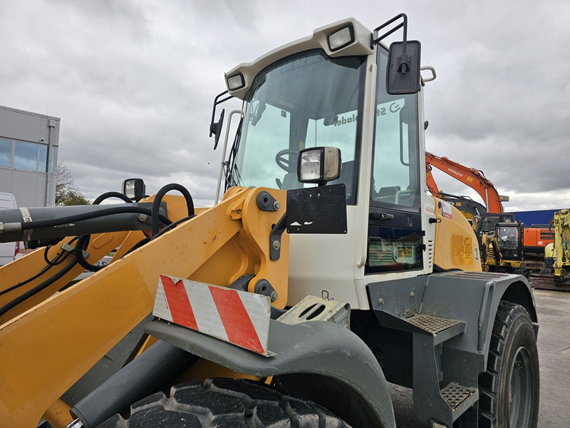 Carregadeira de rodas LIEBHERR L514: foto 9 Carregadeira de rodas LIEBHERR L514: foto 9