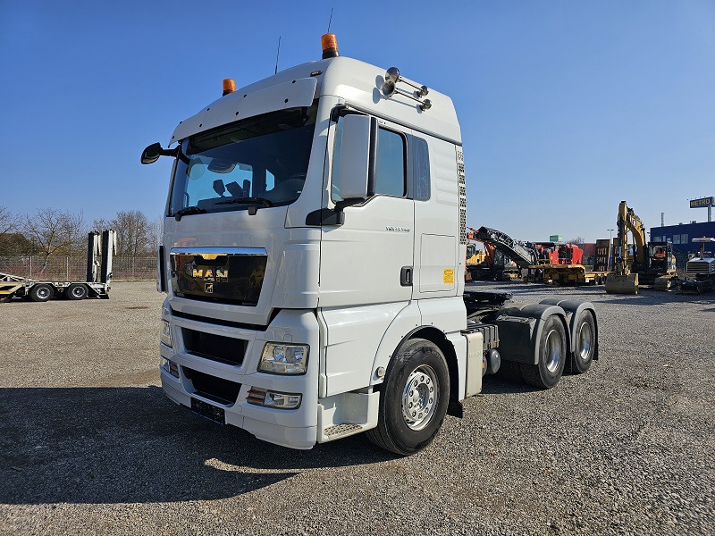 MAN TGX33.540 6x4 - Tractor: foto 1 MAN TGX33.540 6x4 - Tractor: foto 1