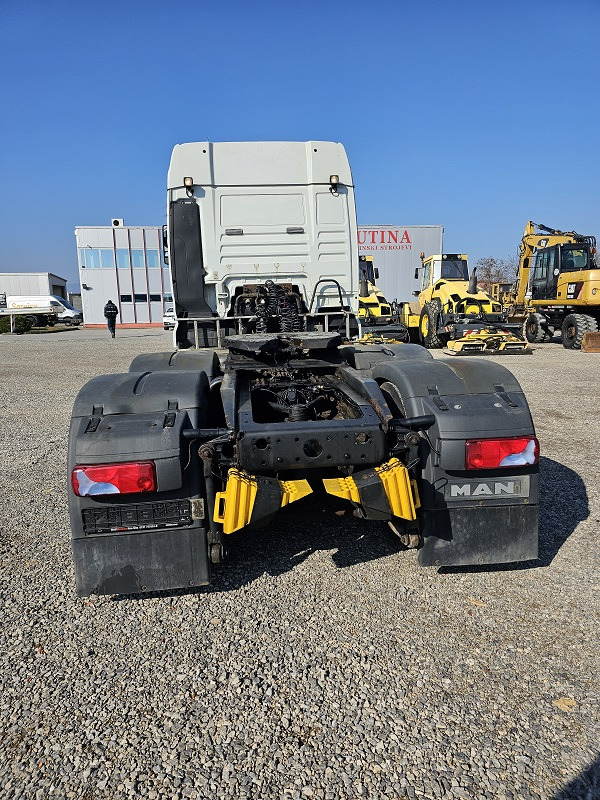 MAN TGX33.540 6x4 - Tractor: foto 4 MAN TGX33.540 6x4 - Tractor: foto 4