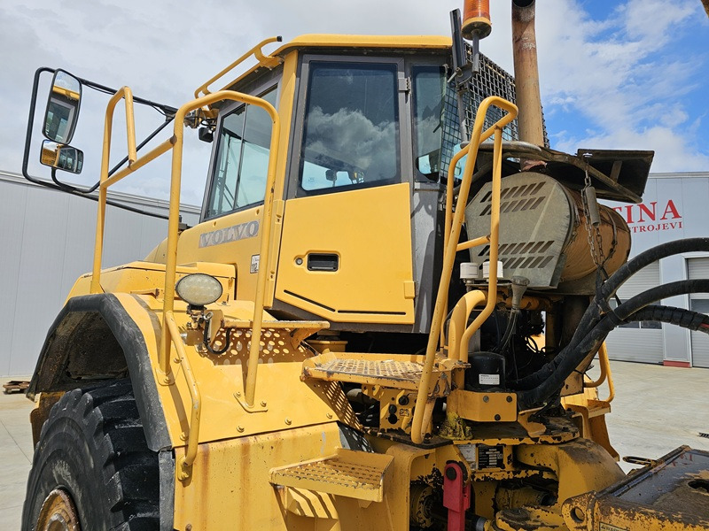Locação de VOLVO A35D VOLVO A35D: foto 8