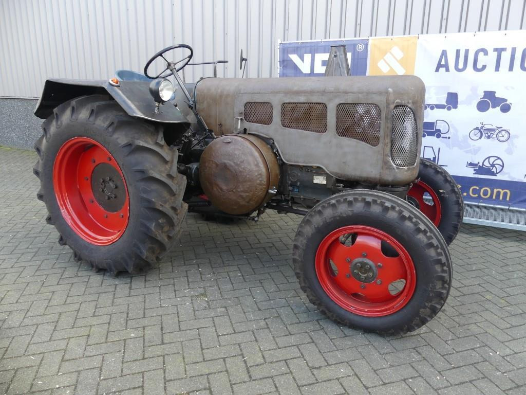 Lanz-Bulldog D3850 - Trator: foto 1 Lanz-Bulldog D3850 - Trator: foto 1