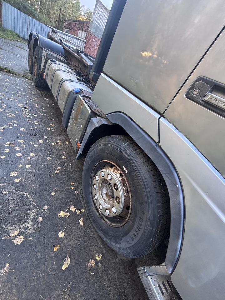 VOLVO FH16 - 580 - Caminhão polibenne: foto 3 VOLVO FH16 - 580 - Caminhão polibenne: foto 3