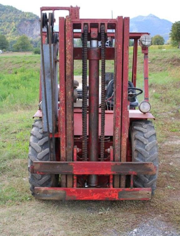 Manitou MC20P - Empilhador todo-o-terreno: foto 2 Manitou MC20P - Empilhador todo-o-terreno: foto 2