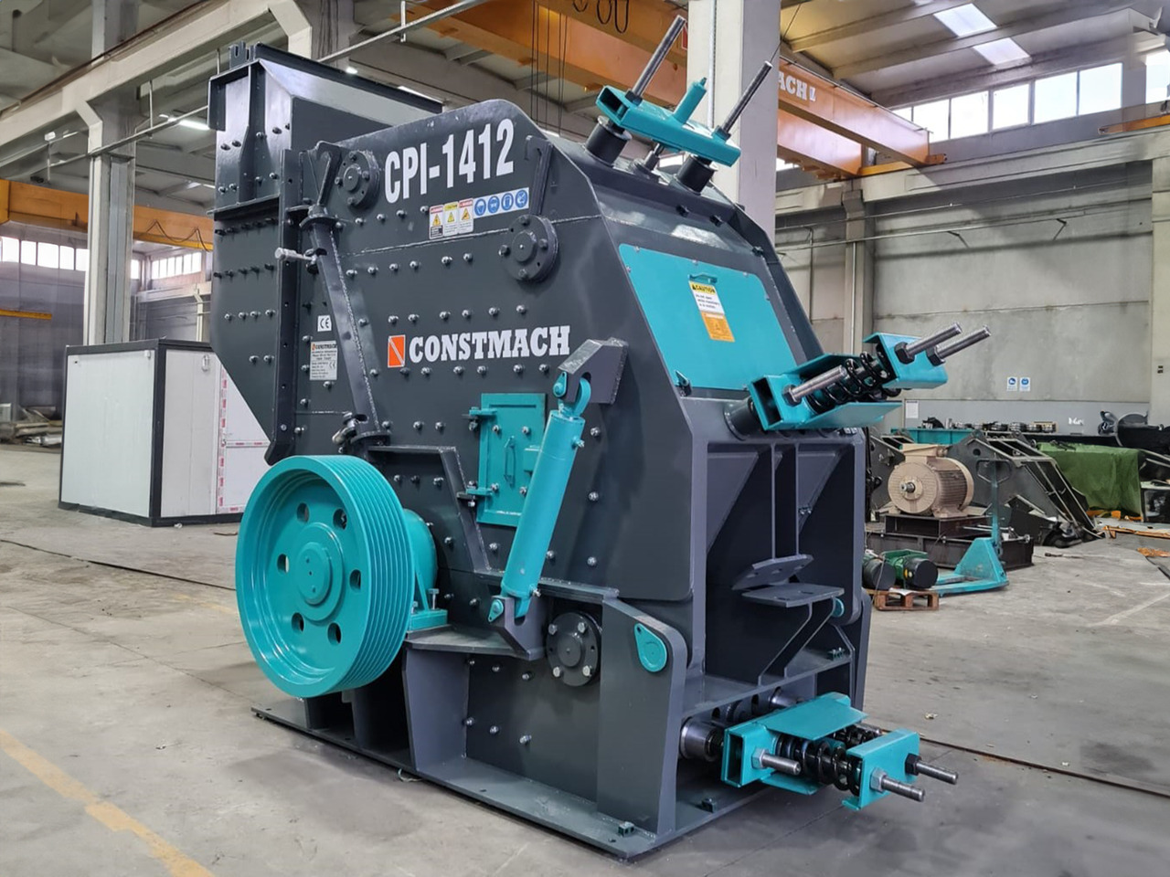 Constmach 200-250 TPH Primary Impact Stone Crushing Machine - Britador de impacto: foto 1 Constmach 200-250 TPH Primary Impact Stone Crushing Machine - Britador de impacto: foto 1