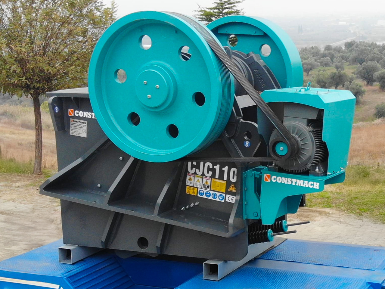 Constmach 420-850 Tph Jaw Crusher Best Price - Britador de mandíbula: foto 5 Constmach 420-850 Tph Jaw Crusher Best Price - Britador de mandíbula: foto 5