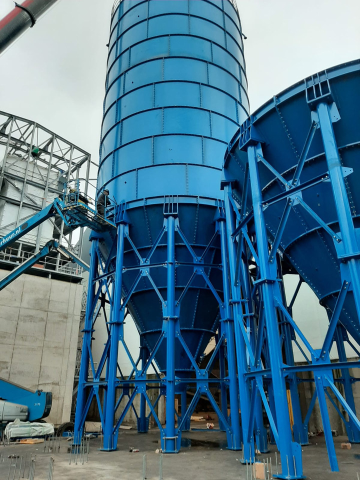 Constmach Zement Silo mit 3000 Tonnen Kapazität - Silo de cimento: foto 1 Constmach Zement Silo mit 3000 Tonnen Kapazität - Silo de cimento: foto 1