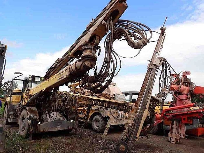 Atlas Copco BOOMER E2C - Máquina de perfuração: foto 3 Atlas Copco BOOMER E2C - Máquina de perfuração: foto 3