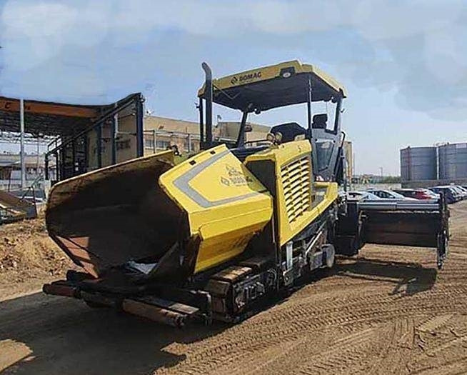 Bomag BF700C-2 - Acabadora: foto 1 Bomag BF700C-2 - Acabadora: foto 1