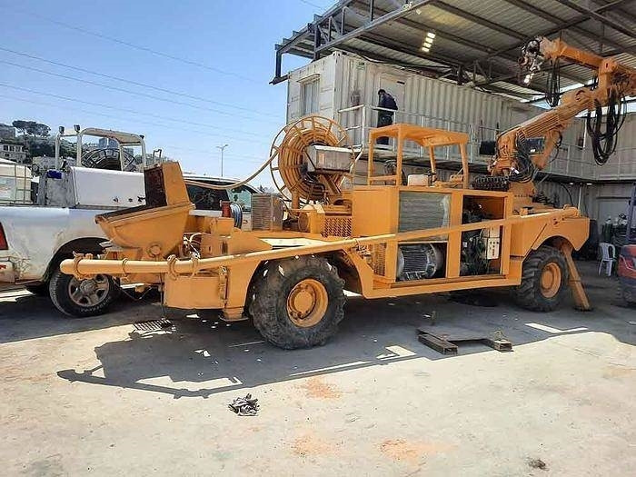 SIKA PUTZMESITER PM500P - Equipamento de betão: foto 3 SIKA PUTZMESITER PM500P - Equipamento de betão: foto 3