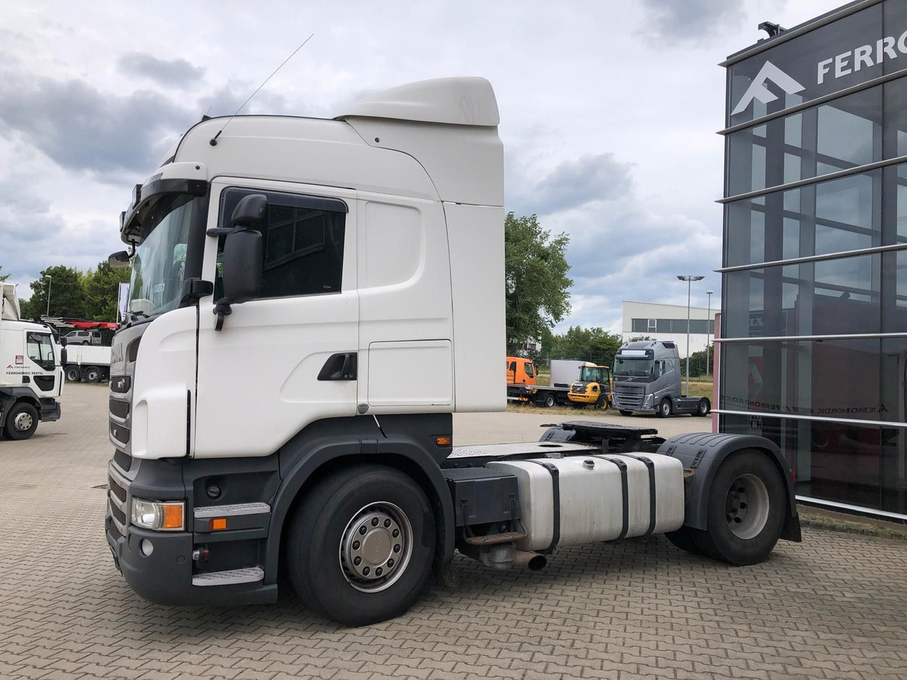 Scania R420 PTO*Automatik mit Kupplungspedale - Tractor: foto 3 Scania R420 PTO*Automatik mit Kupplungspedale - Tractor: foto 3