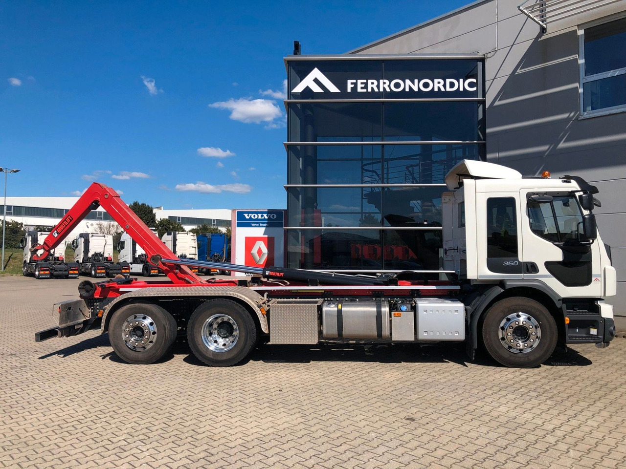 Volvo FE 350 6x2 Lenkachse*Alufelgen*HIAB*AHK*Klima - Caminhão polibenne: foto 5 Volvo FE 350 6x2 Lenkachse*Alufelgen*HIAB*AHK*Klima - Caminhão polibenne: foto 5