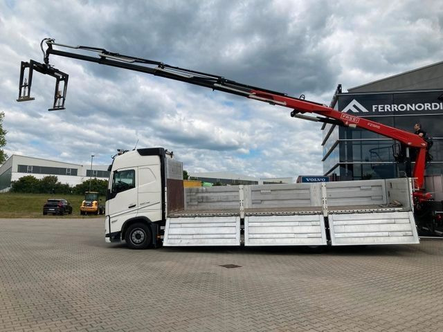 Volvo FH460 8x2 TRIDEM VLA&NLA gelenkt*FASSI F215AS.24 - Camião de caixa aberta/ Plataforma, Caminhão grua: foto 3 Volvo FH460 8x2 TRIDEM VLA&NLA gelenkt*FASSI F215AS.24 - Camião de caixa aberta/ Plataforma, Caminhão grua: foto 3