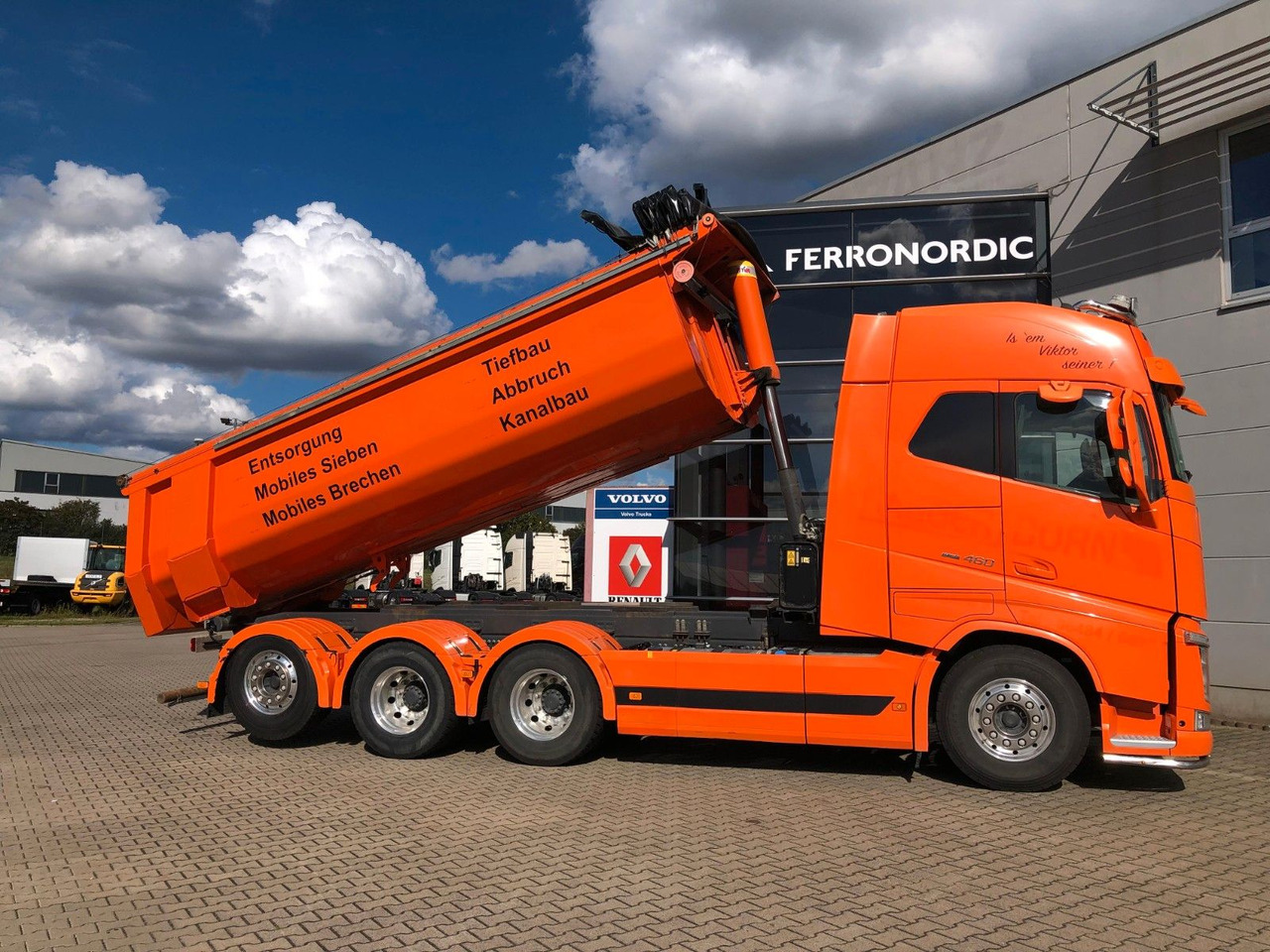 Volvo FH460 8x4 Tridem*Lift+LenkAchse*ALU*AHK*VollLuft - Caminhão basculante: foto 1 Volvo FH460 8x4 Tridem*Lift+LenkAchse*ALU*AHK*VollLuft - Caminhão basculante: foto 1