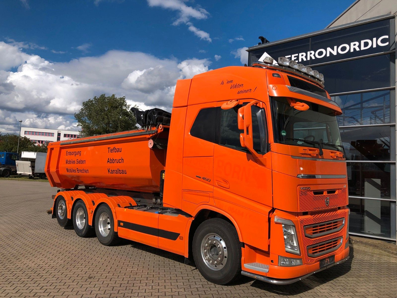 Volvo FH460 8x4 Tridem*Lift+LenkAchse*ALU*AHK*VollLuft - Caminhão basculante: foto 3 Volvo FH460 8x4 Tridem*Lift+LenkAchse*ALU*AHK*VollLuft - Caminhão basculante: foto 3