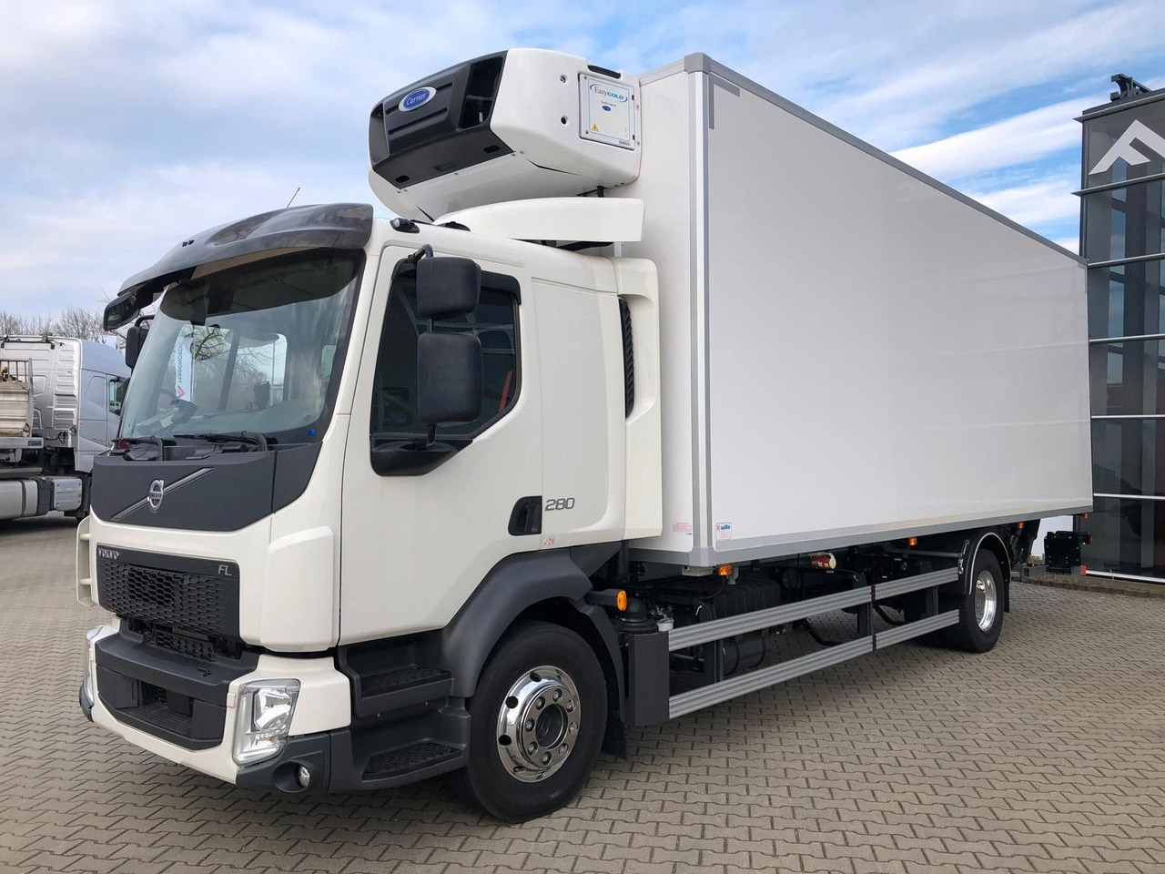 Volvo FL16.280 VollLuft*LBW *Carrier Supra850*a.Miete - Caminhão frigorífico: foto 2 Volvo FL16.280 VollLuft*LBW *Carrier Supra850*a.Miete - Caminhão frigorífico: foto 2