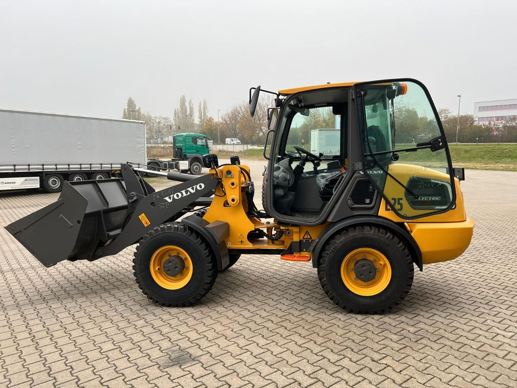 Carregadeira de rodas nuevo Volvo JL25H Electric *Auch Miete: foto 8