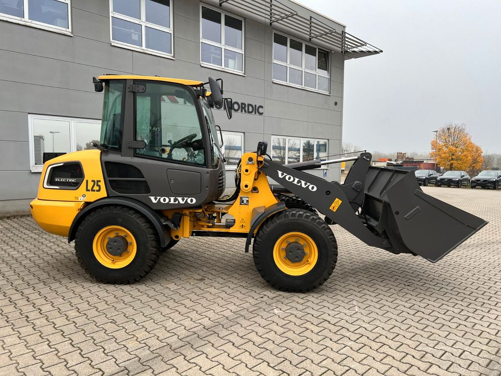 Carregadeira de rodas nuevo Volvo JL25H Electric *Auch Miete: foto 6