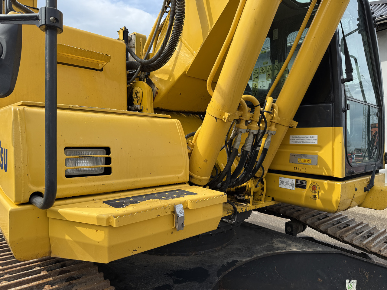 Escavadora de rastos KOMATSU HB215LC2: foto 14