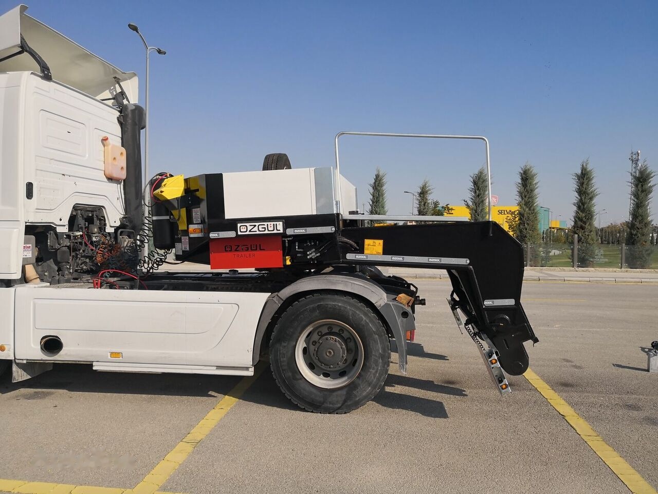 Özgül 2 AXLE LOW LOADER SEMI TRAILER - Semireboque baixa: foto 5 Özgül 2 AXLE LOW LOADER SEMI TRAILER - Semireboque baixa: foto 5
