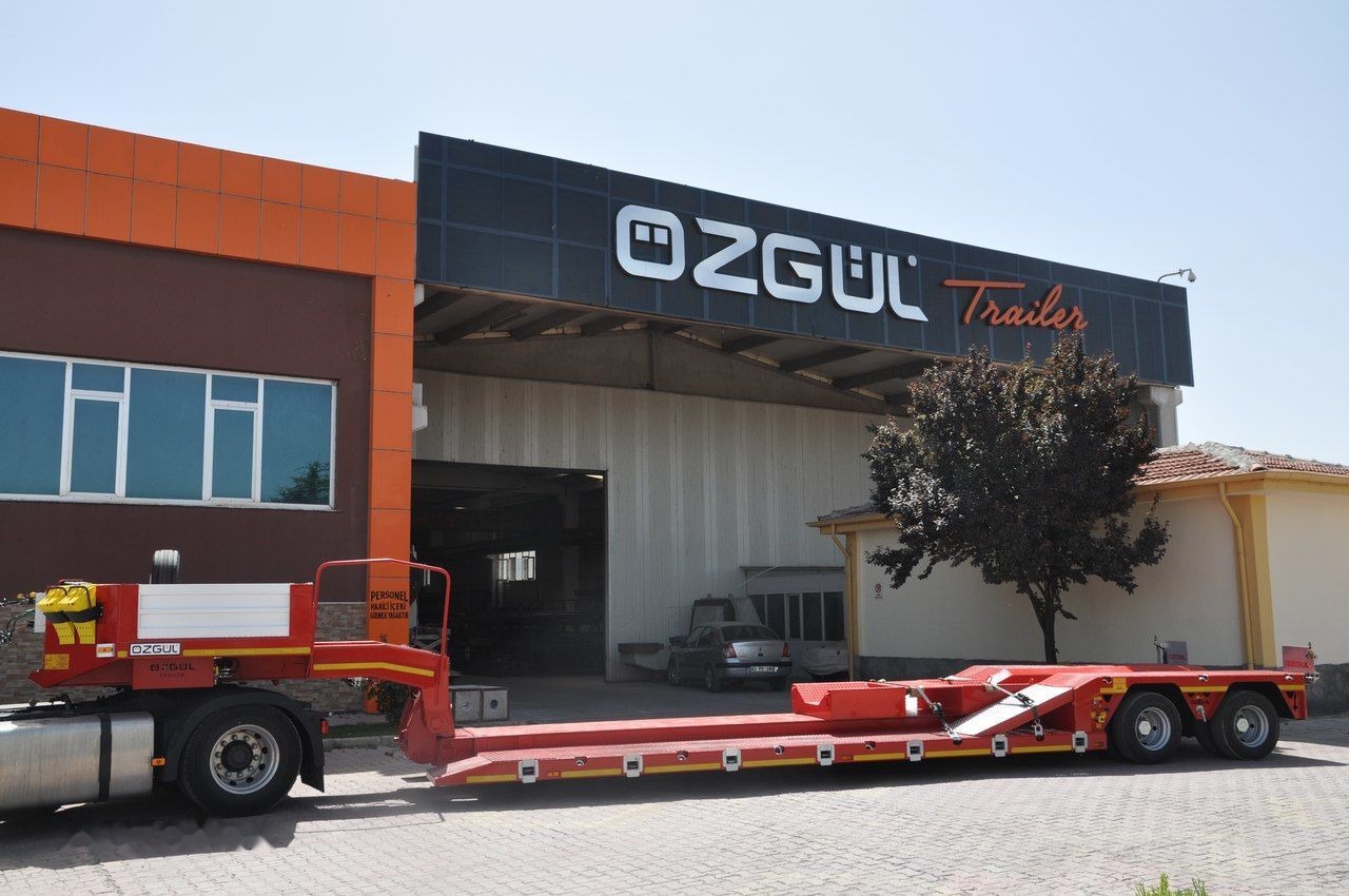 Özgül 2 AXLE LOW LOADER - Semireboque baixa: foto 2 Özgül 2 AXLE LOW LOADER - Semireboque baixa: foto 2
