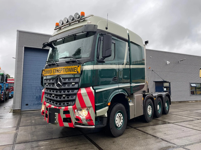 Mercedes-Benz Arocs Arocs 4163 8x4/4 - Tractor: foto 1 Mercedes-Benz Arocs Arocs 4163 8x4/4 - Tractor: foto 1