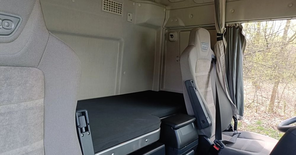 Tractor Iveco Stralis: foto 15