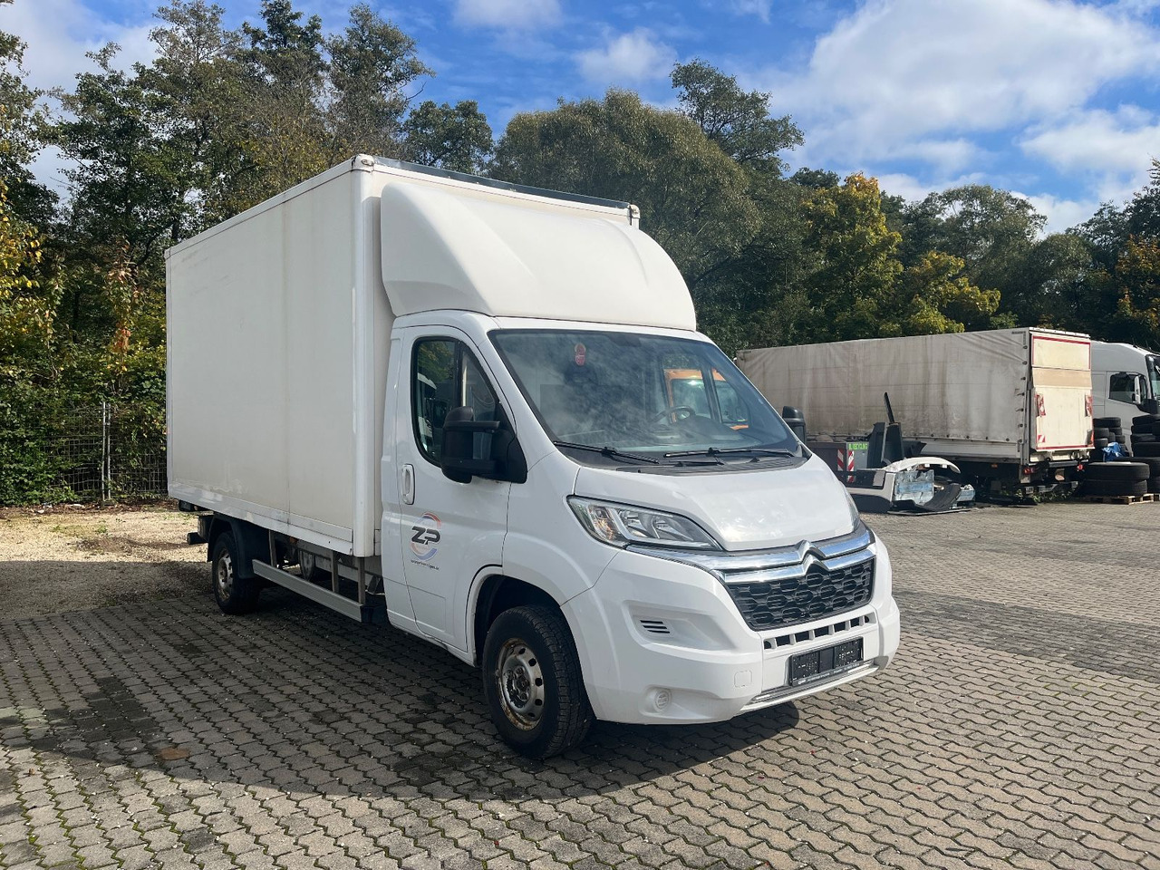 Citroën JUMPER KOFFER - Carrinha de contentor: foto 3 Citroën JUMPER KOFFER - Carrinha de contentor: foto 3
