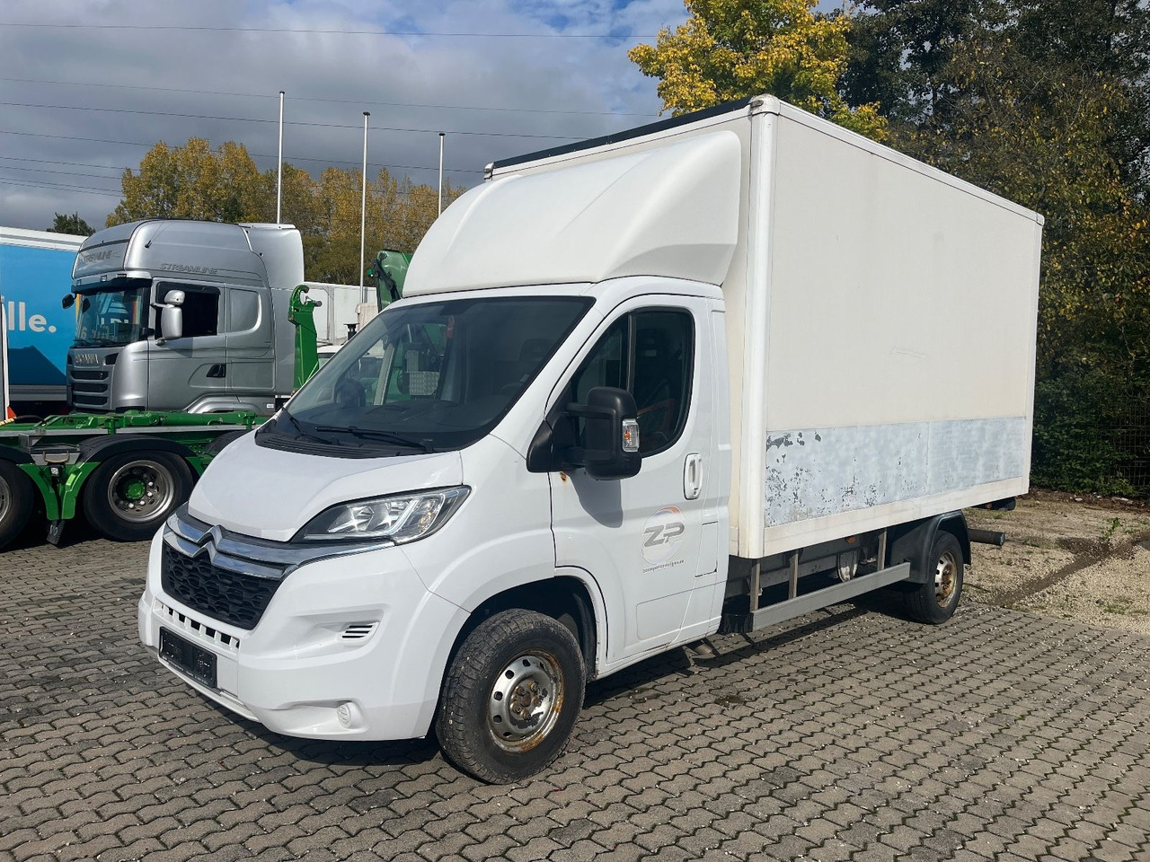 Citroën JUMPER KOFFER - Carrinha de contentor: foto 1 Citroën JUMPER KOFFER - Carrinha de contentor: foto 1
