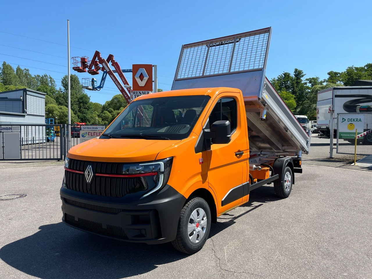 Renault Master mit JPM Dreiseitenkipper - Furgão basculante: foto 1 Renault Master mit JPM Dreiseitenkipper - Furgão basculante: foto 1
