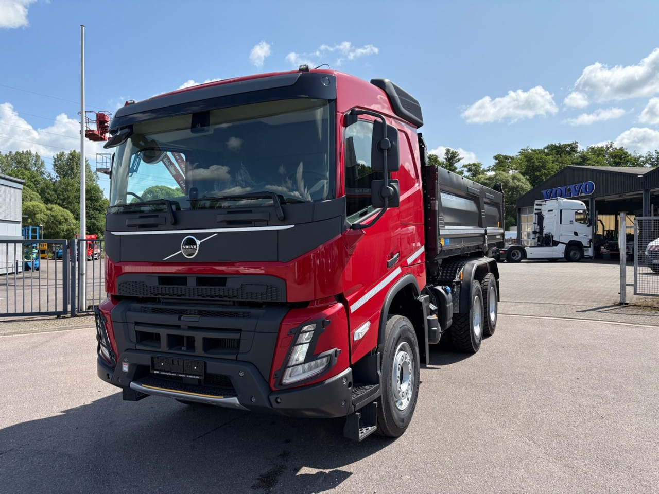 Volvo FMX 500 6x4 X-High Meiller Trigenius D316 - Caminhão basculante: foto 1 Volvo FMX 500 6x4 X-High Meiller Trigenius D316 - Caminhão basculante: foto 1