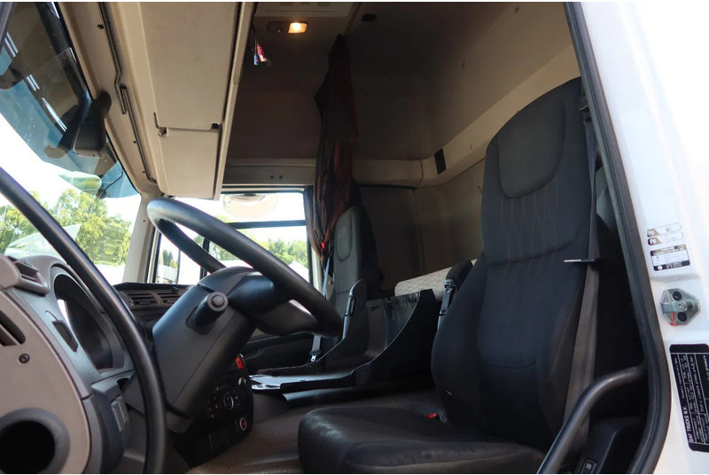 DAF CF 410 Bak+Klep Dhollandia 2.000 kg Slaapcabine - Caminhão furgão: foto 5 DAF CF 410 Bak+Klep Dhollandia 2.000 kg Slaapcabine - Caminhão furgão: foto 5