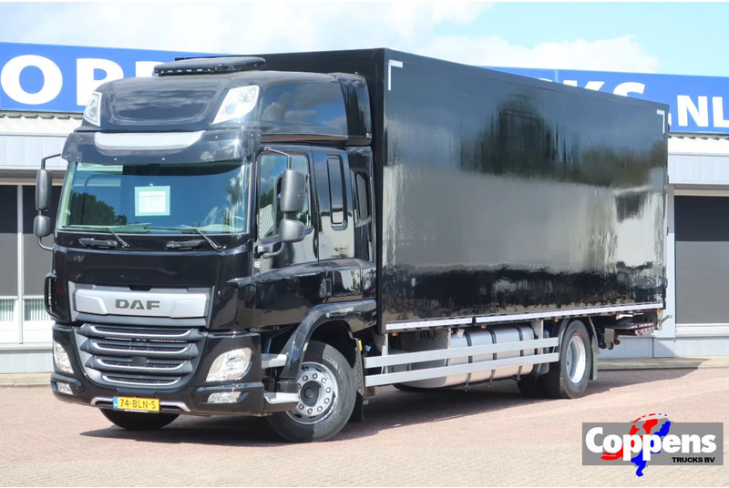 DAF CF 410 DAF CF 410 Black Edition. Wordt verwacht - Caminhão furgão: foto 1 DAF CF 410 DAF CF 410 Black Edition. Wordt verwacht - Caminhão furgão: foto 1
