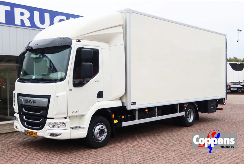 DAF LF 210 Bakwagen+ Dhollandia 1500 kg Comfort cabine - Caminhão furgão: foto 1 DAF LF 210 Bakwagen+ Dhollandia 1500 kg Comfort cabine - Caminhão furgão: foto 1