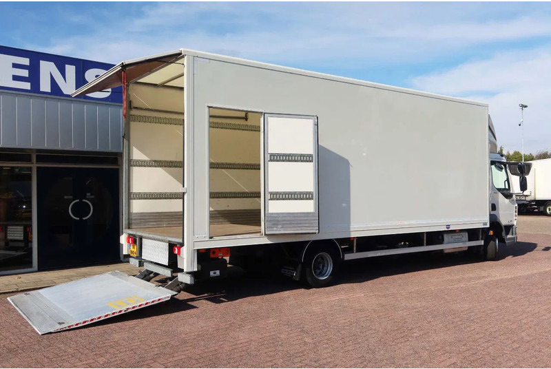 DAF LF 210 FA Bakwagen + Dhollandia 2000 kg klep extra accu set, 3x bindrail + stang. - Caminhão furgão: foto 3 DAF LF 210 FA Bakwagen + Dhollandia 2000 kg klep extra accu set, 3x bindrail + stang. - Caminhão furgão: foto 3